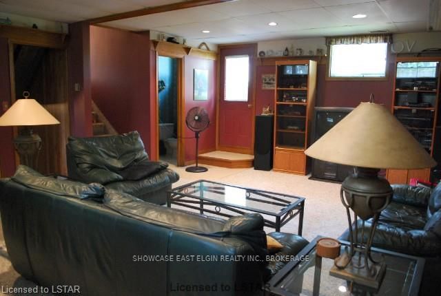 Listing Image 12