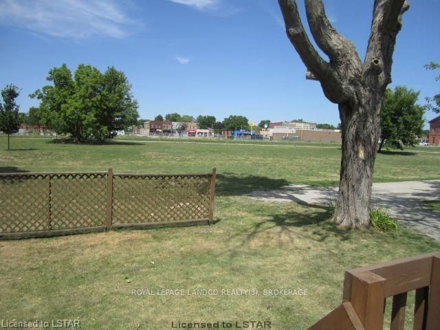 Listing Image 23