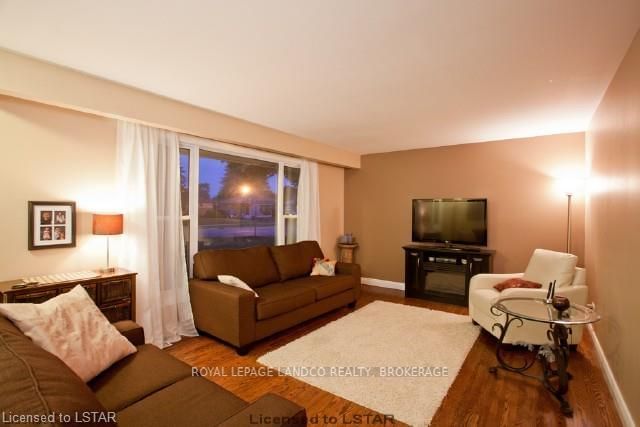 Listing Image 2