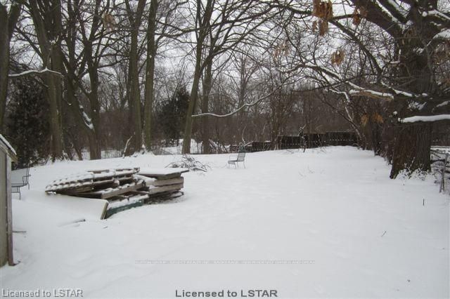 Listing Image 3