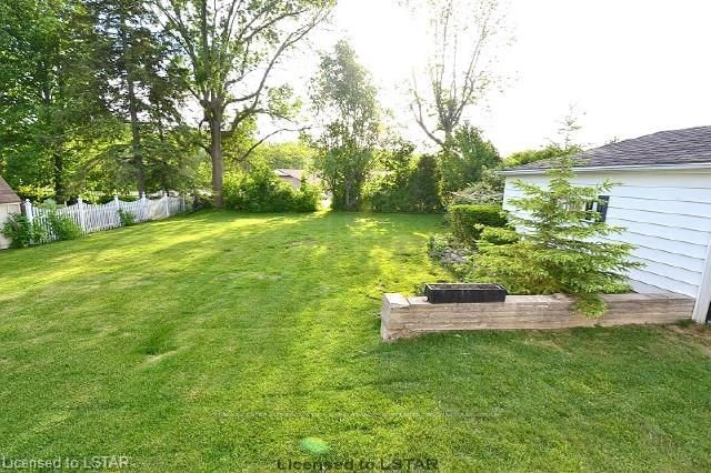Listing Image 17