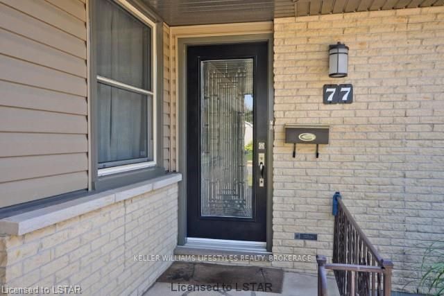 Listing Image 3