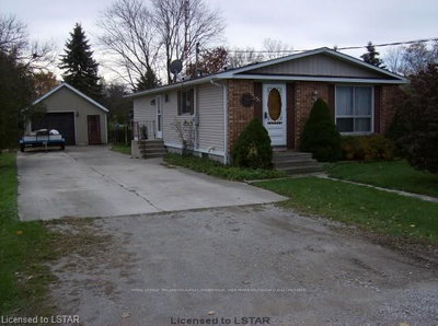 Detached House sold at 131 Prince Street, North Middlesex, Ontario, N0M 2K0 - Parkhill - MLS: X7572665