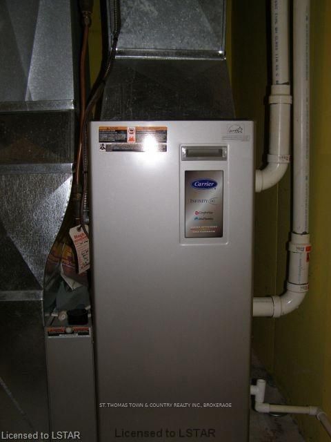 Listing Image 12