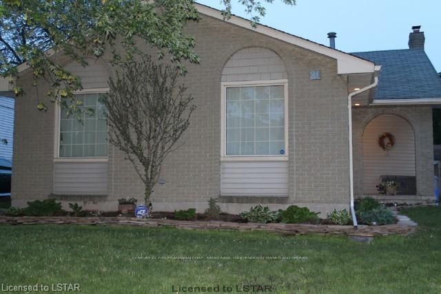 Listing Image 1