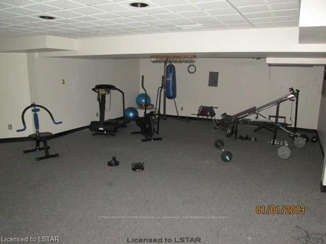 Listing Image 19