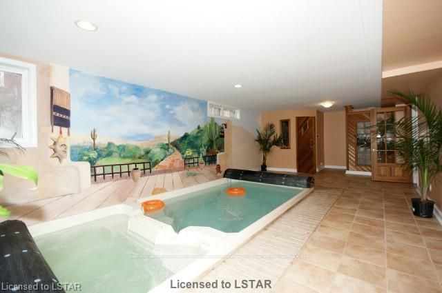 Listing Image 21