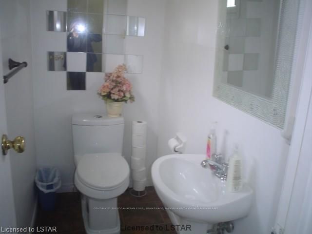 Listing Image 16