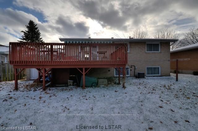Listing Image 4
