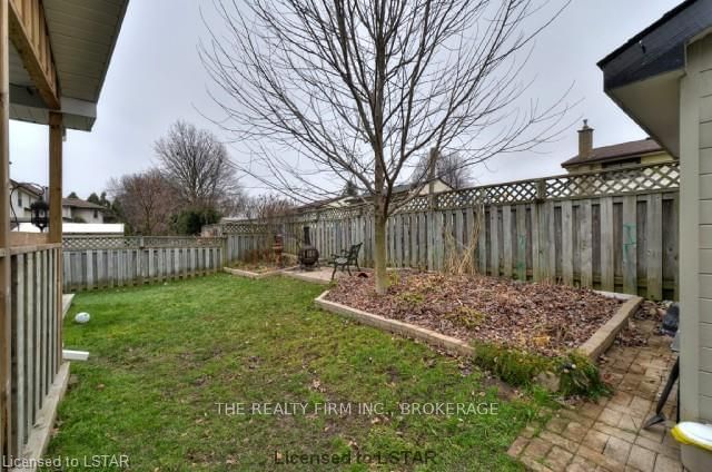 Listing Image 19