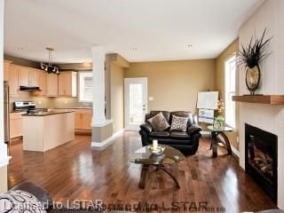 Listing Image 5