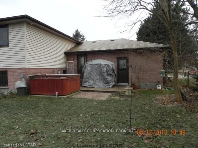 Listing Image 7