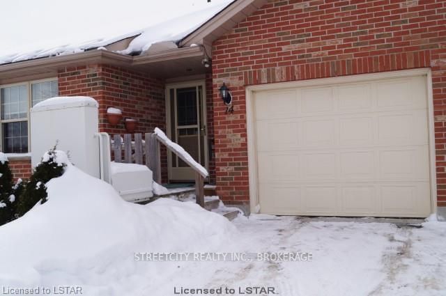 Listing photo 2
