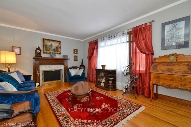 Listing Image 2