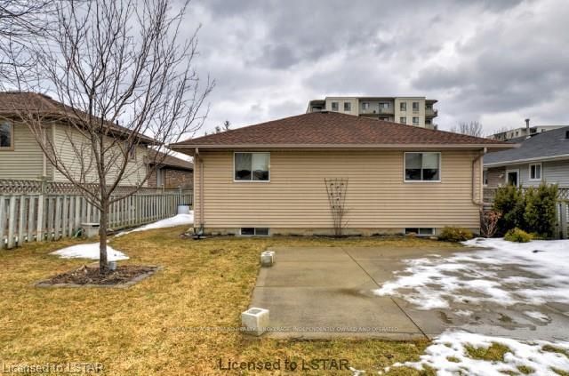 Listing Image 22