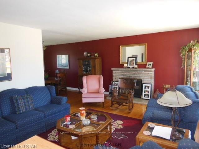 Listing Image 2