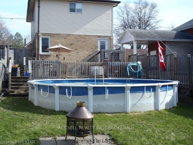 Listing Image 7