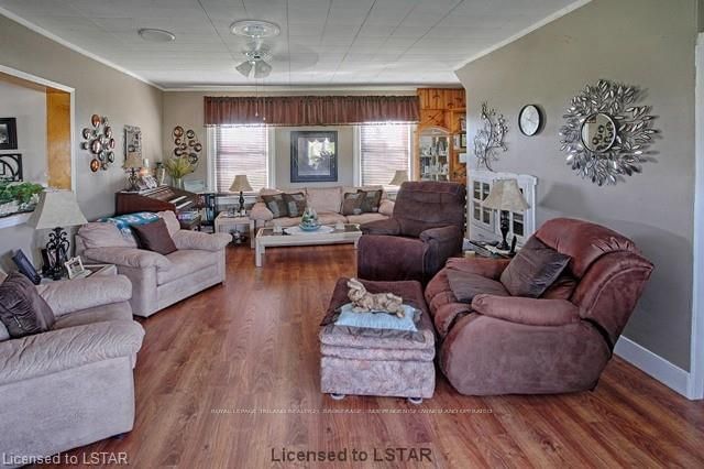 Listing Image 6