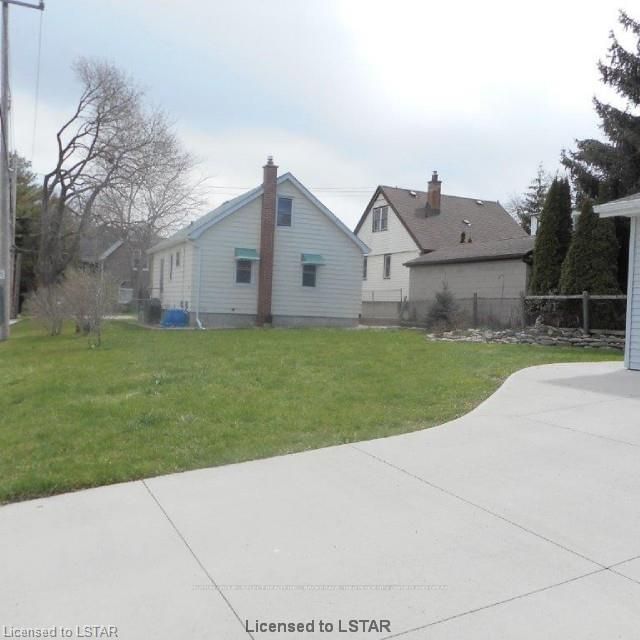 Listing Image 2