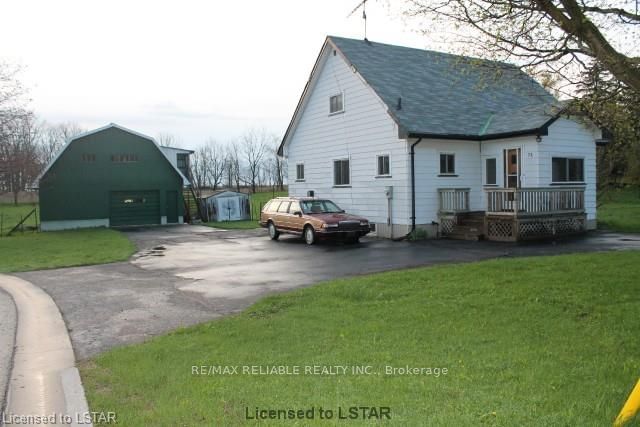 Listing photo 2