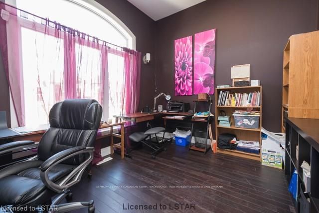 Listing Image 7