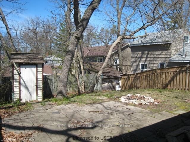 Listing Image 3