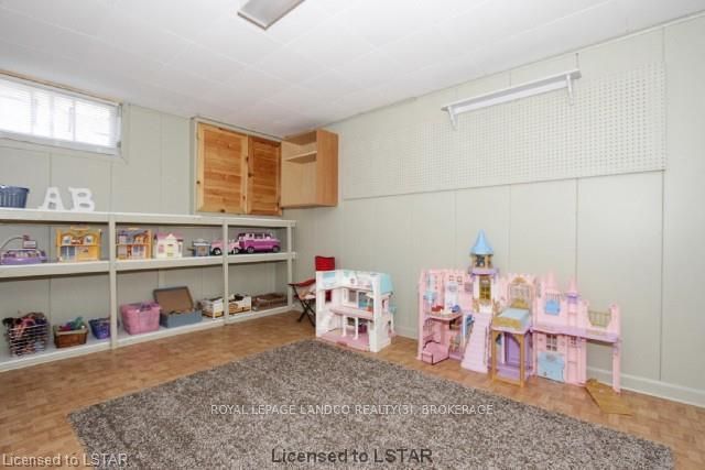 Listing Image 20