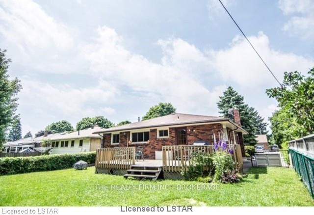 Listing Image 3