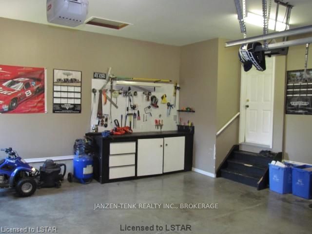 Listing Image 27