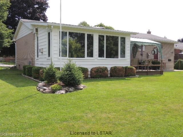 Listing Image 3