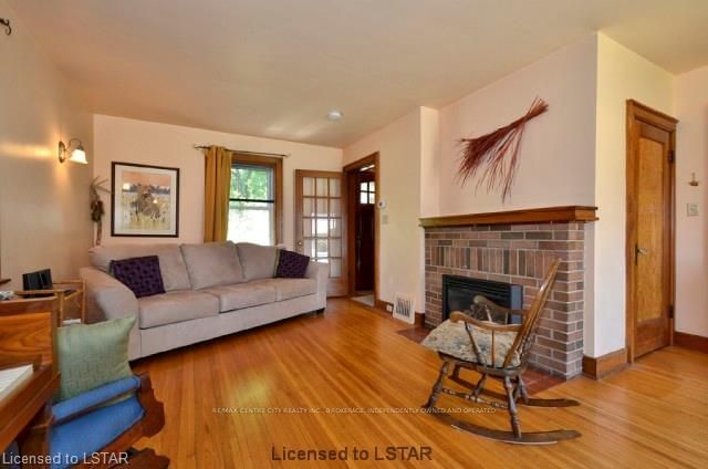 Listing Image 2
