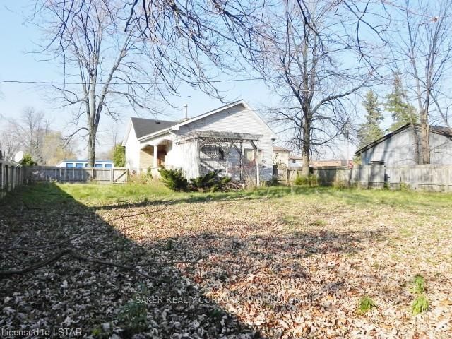 Listing Image 7