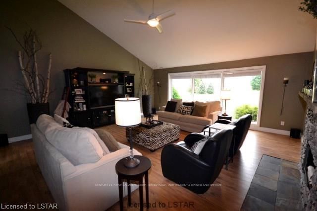 Listing Image 7