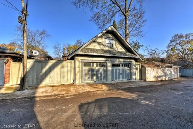 Listing Image 30