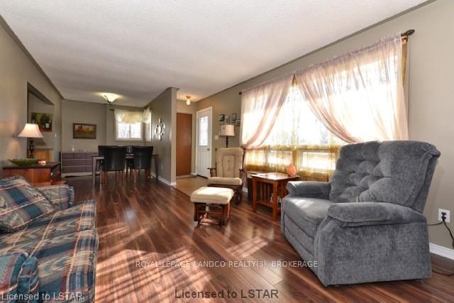 42606 Johnathon St, Central Elgin, N0L 2L0 | Image 2