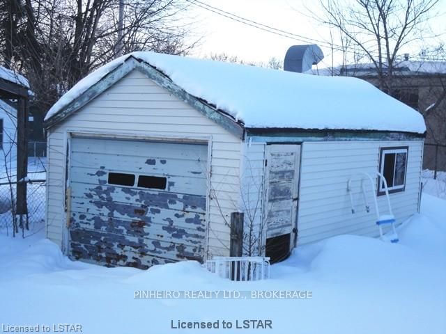 Listing Image 3