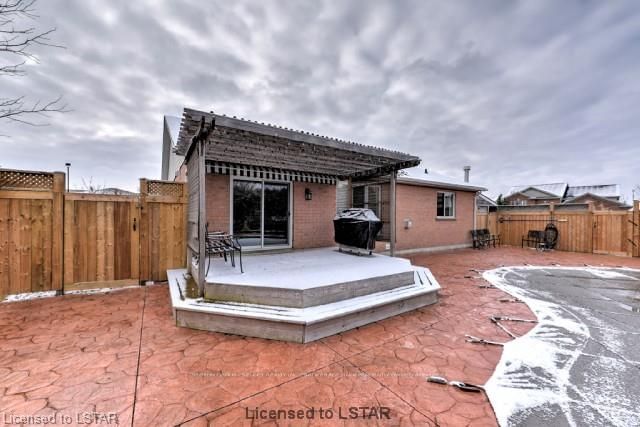 Listing Image 3