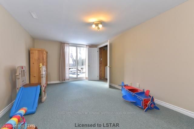 Listing Image 25