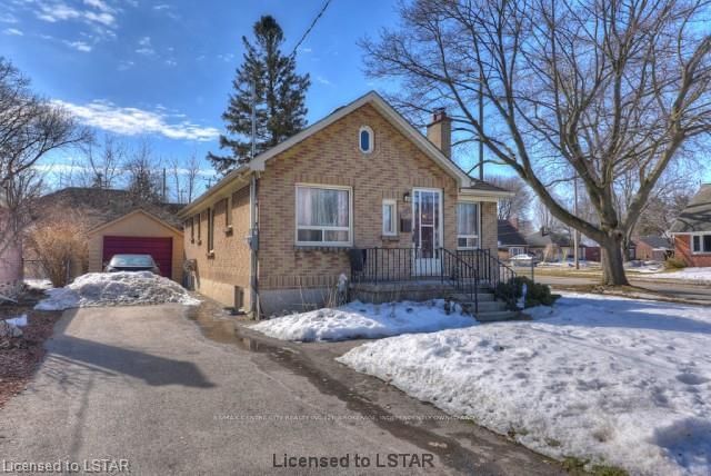 Listing Image 3
