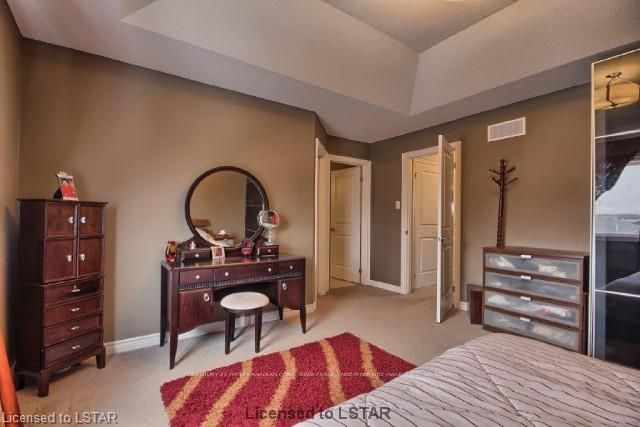 Listing Image 26