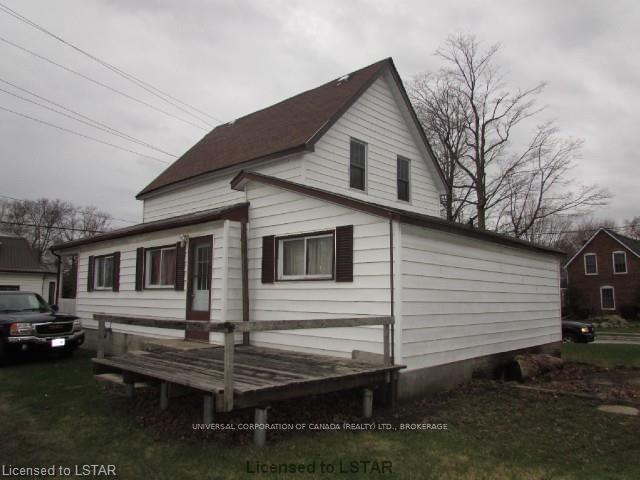 Listing Image 4