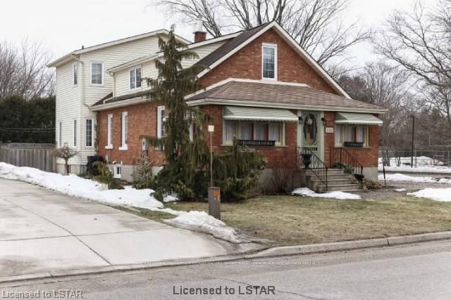 Listing photo 3