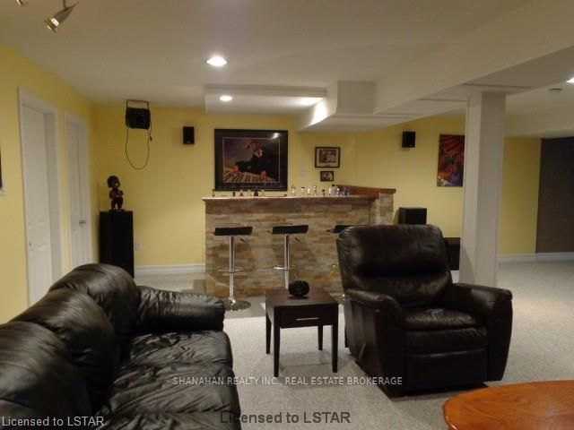 Listing Image 24