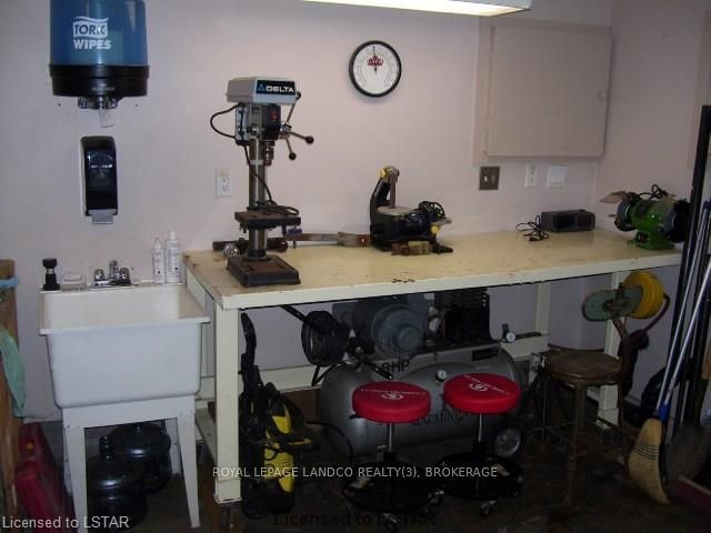 Listing Image 16