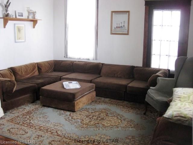 348 Erie St, Central Elgin,  | Image 3