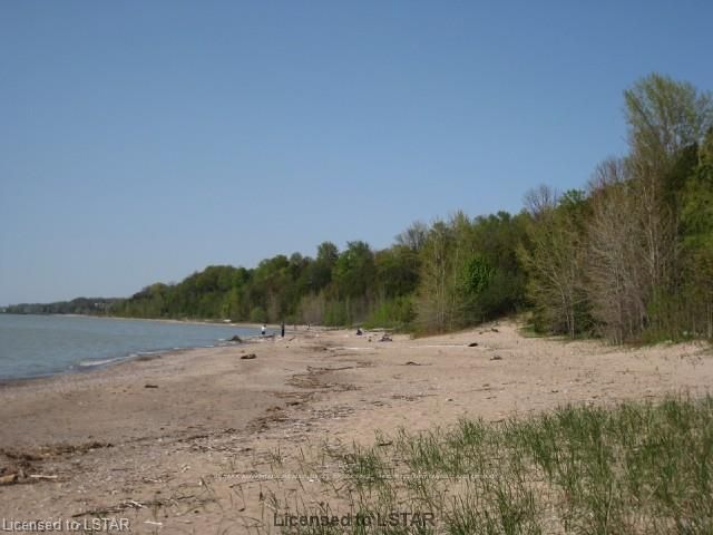 Listing Image 11