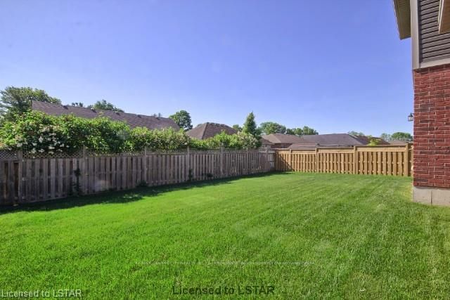 173 Tarry Pkwy, Aylmer, N5H 3E1 | Image 2