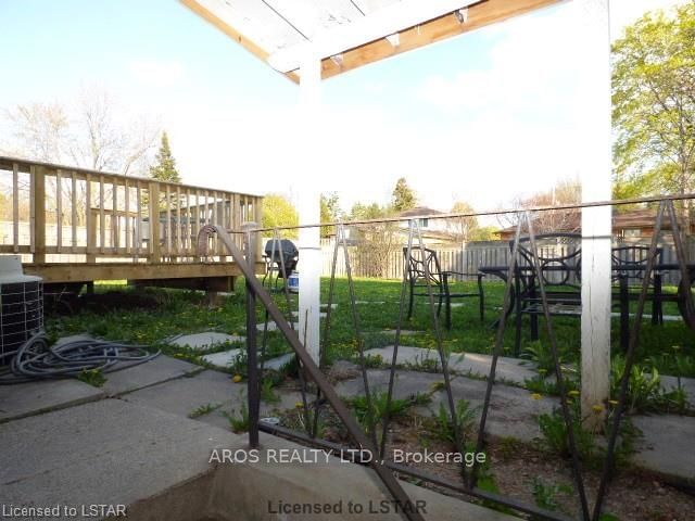 Listing Image 5