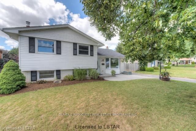 Listing Image 3