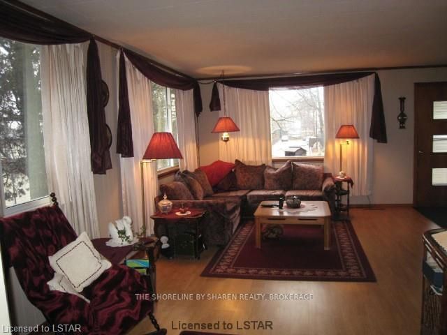 Listing Image 2